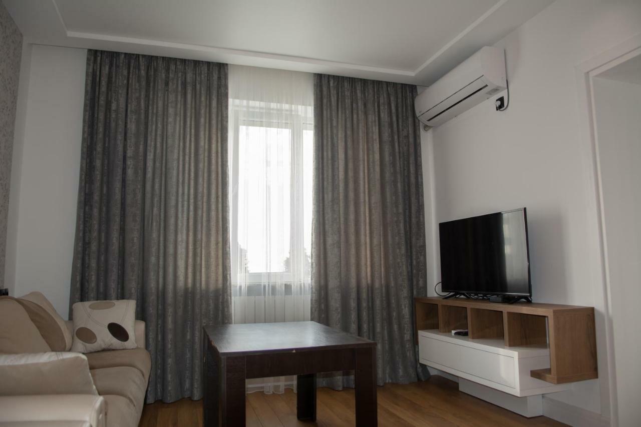 באטומי Apartment With Sea View מראה חיצוני תמונה